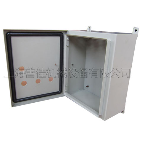 Outdoor distribution box